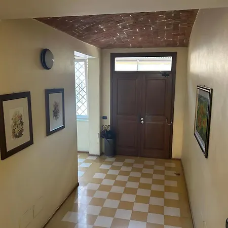 Bed & Breakfast Casa Enzo - Near The Centre Modena