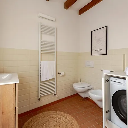Casa Enzo - Old Town & Station - Ac, Free Parking - Family & Business