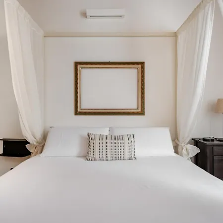 Casa Enzo - Old Town & Station - Ac, Free Parking - Family & Business Frühstückspension 3*