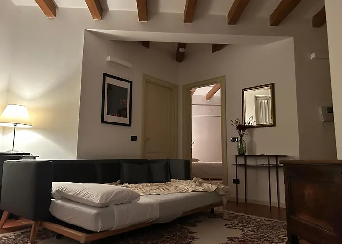 Nocleg ze śniadaniem Casa Enzo - Near The Centre